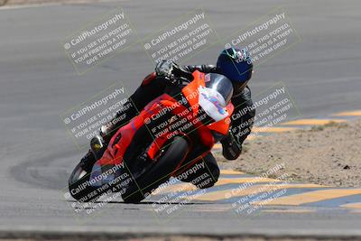 media/Apr-09-2023-SoCal Trackdays (Sun) [[333f347954]]/Turn 10 (115pm)/